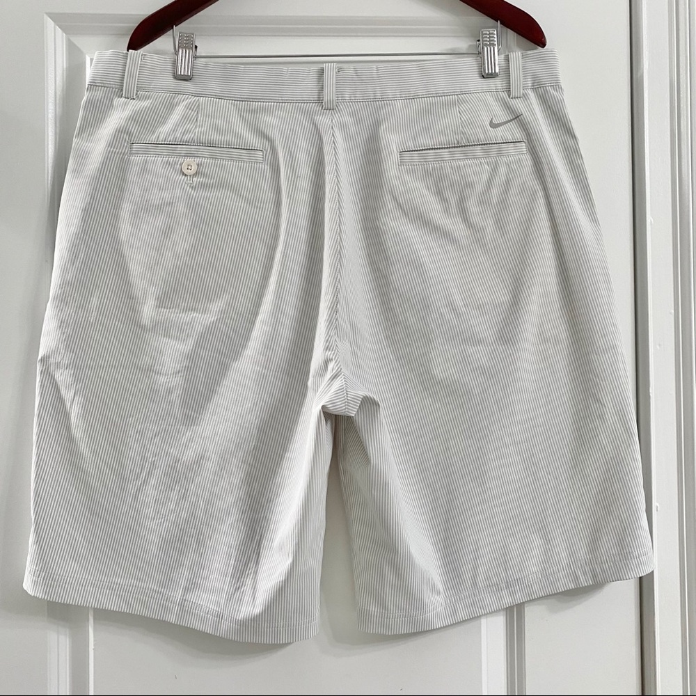 Nike Golf Tour Performance Striped Shorts - Picture 7 of 9
